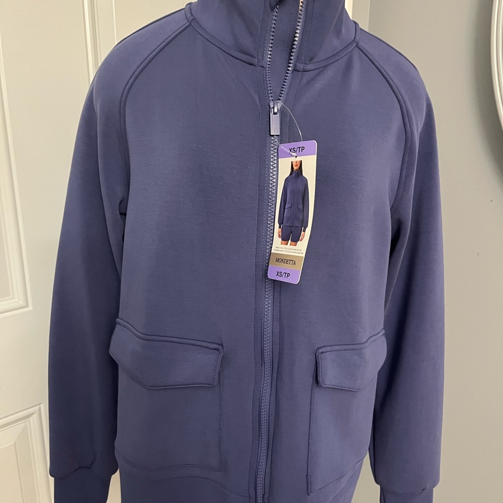 169–NWT Mondetta Slate Blue Jacket